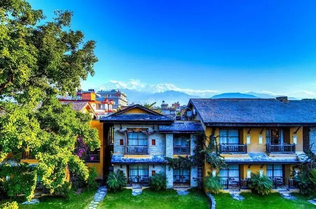 Superior Tek Büyük veya İki Ayrı Yataklı Oda (Super Deluxe Double or Twin Room)