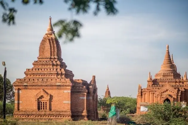Deluxe Oda, Balkon (Temple View)