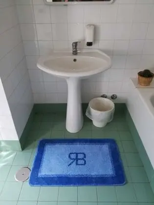 Standard Tek Büyük veya İki Ayrı Yataklı Oda