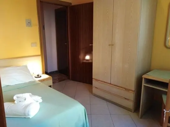 Tek Kişilik Oda