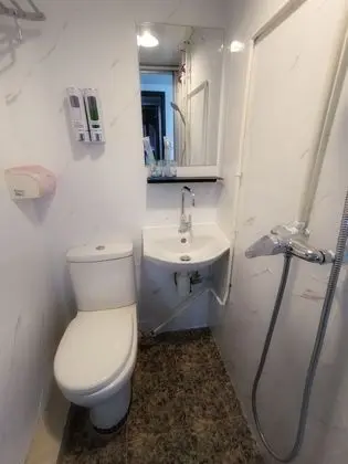 Basic Tek Büyük Yataklı Oda