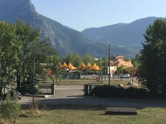 Superior Apart Daire