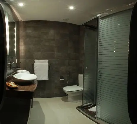 Junior Süit, Özel Banyo