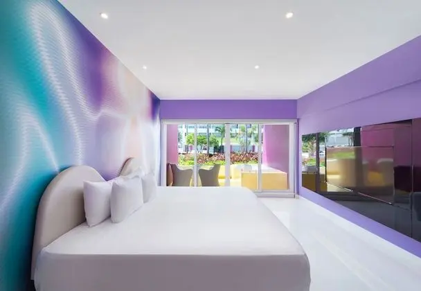 Plush Jacuzzi