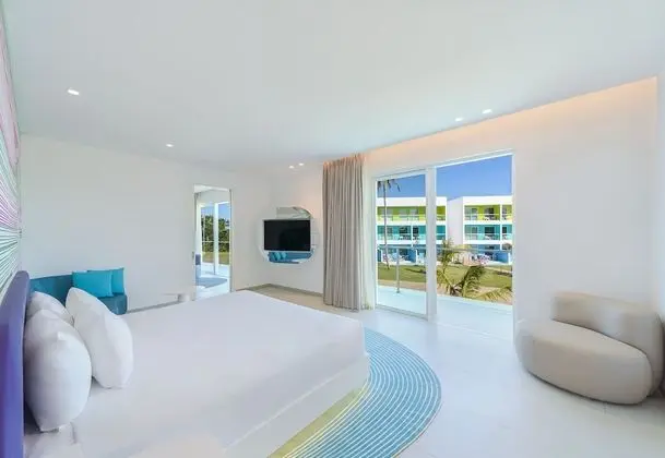 Let´s Play Master Suite Private Pool (Opening rate)