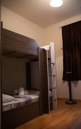 Ortak Ranzalı Oda, Sadece erkekler için (1 Bed in 4 Person Dorm)