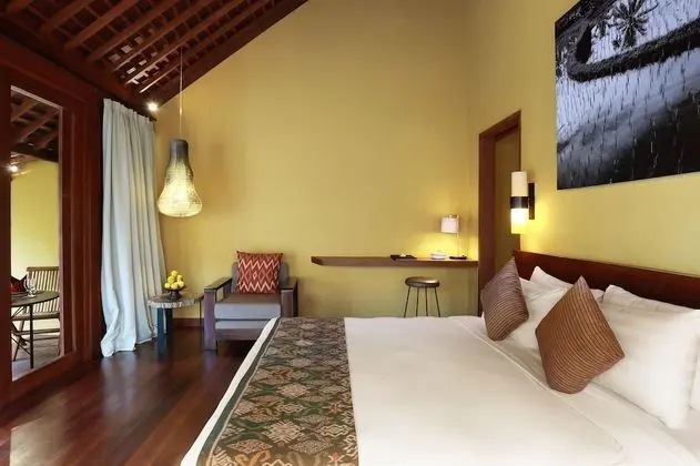 Pool Villa with Rice Field View and Complimentary Afternoon Tea