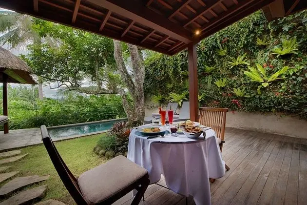 Pool Villa with Rice Field View and Complimentary Afternoon Tea