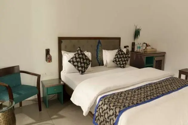 Deluxe Tek Büyük Yataklı Oda, 1 Yatak Odası, Bahçe Manzaralı