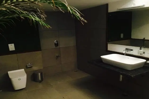 Deluxe Tek Büyük Yataklı Oda, 1 Yatak Odası, Bahçe Manzaralı