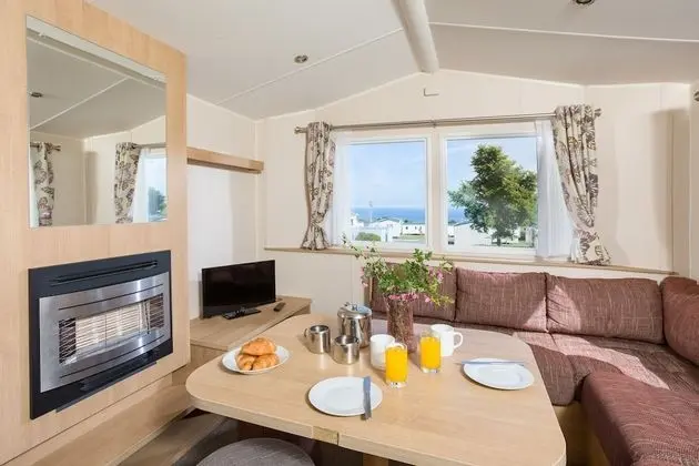 Basic Karavan, 2 Yatak Odası (Sunseeker)