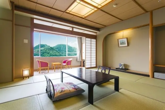 Standard Oda, Sigara İçilmez (Japanese Style, Main Building )