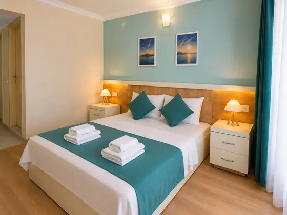 Standart Oda - Klimasız, Bahçe Manzaralı, Balkonlu