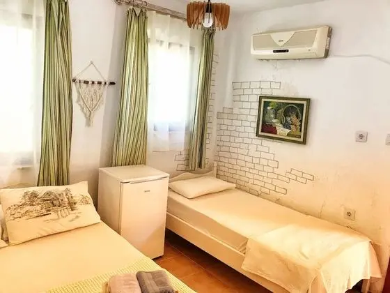 Standard Üç Kişilik Oda