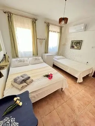 Standard Üç Kişilik Oda