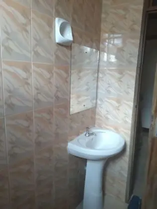 Tek Büyük Yataklı Oda, Sigara İçilmez