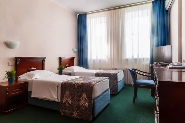 Standard Tek Büyük Yataklı Oda
