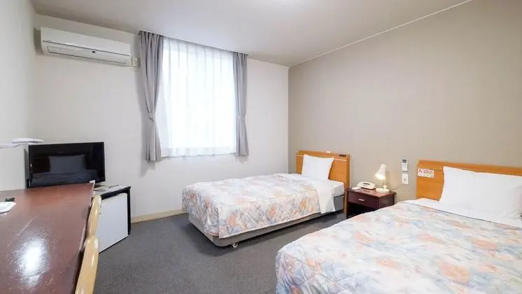 Economy İki Ayrı Yataklı Oda (East Wing)