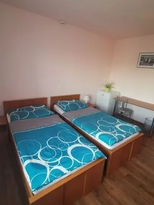 Tek Büyük veya İki Ayrı Yataklı Oda