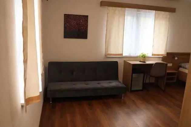 Tek Büyük veya İki Ayrı Yataklı Oda