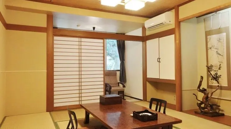 Traditional Oda (Japanese Style)