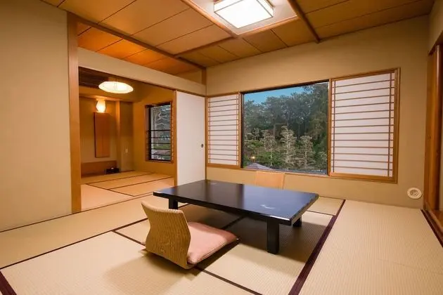 Traditional Oda (Standard Japanese Style)