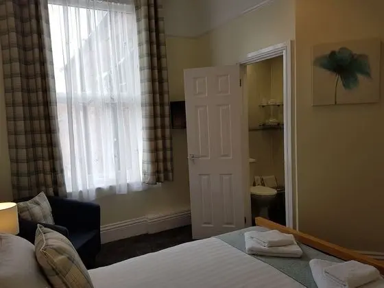 Standard Tek Büyük Yataklı Oda (Room3)