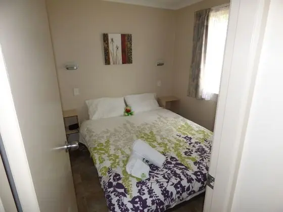 Deluxe Tek Büyük Yataklı Oda, Banyolu/Duşlu (Cabin)