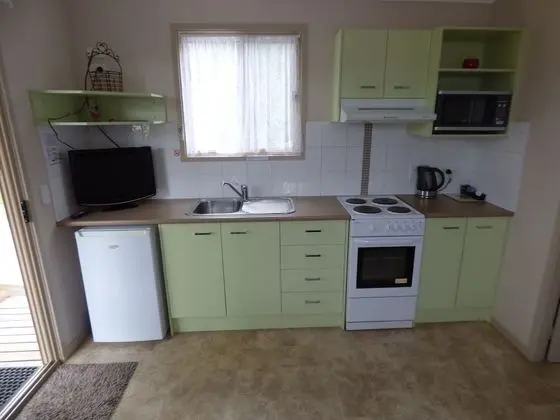 Deluxe Tek Büyük Yataklı Oda, Banyolu/Duşlu (Cabin)