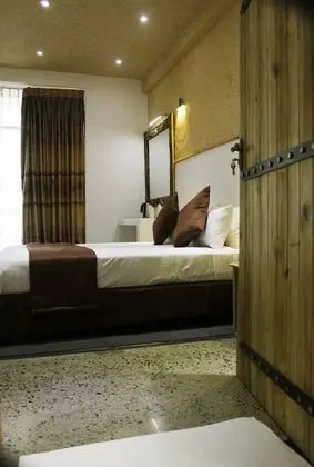 Deluxe Tek Büyük Yataklı Oda, Dağ Manzaralı