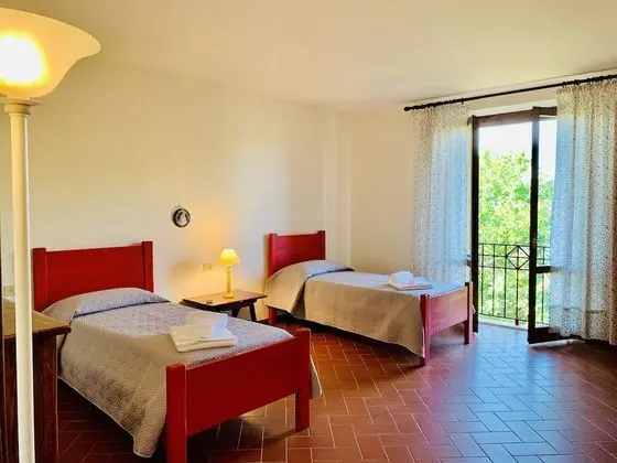 Deluxe Apart Daire, 2 Yatak Odası, Küçük Mutfak, Bahçeli