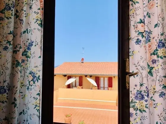 Superior Apart Daire, 2 Yatak Odası, Avlu Manzaralı