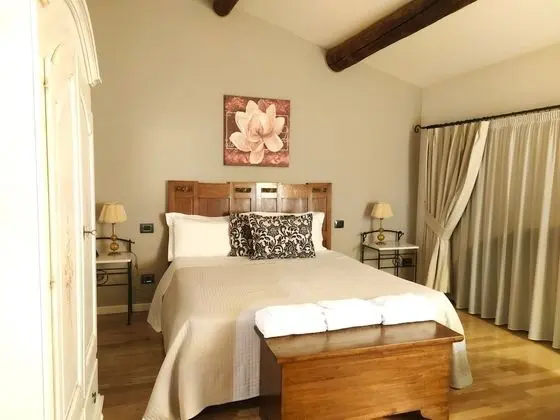 Tek Büyük veya İki Ayrı Yataklı Oda