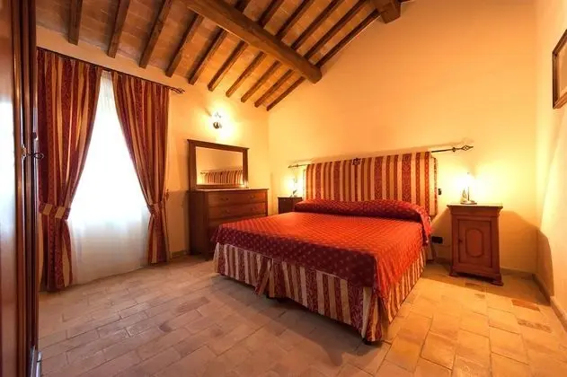 Classic Büyük Yataklı Tek Kişilik Oda