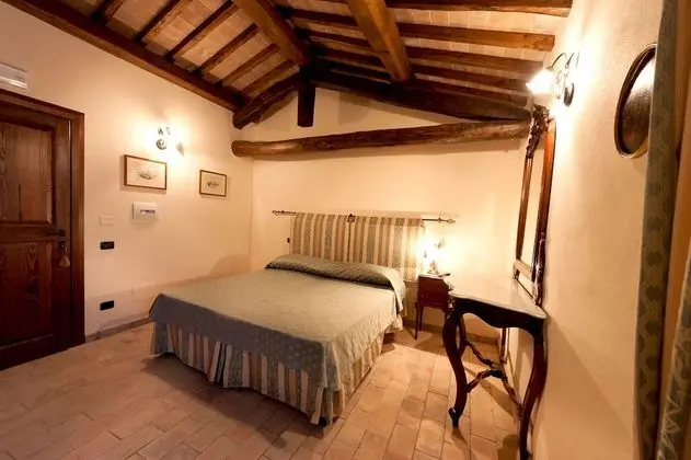 Classic Büyük Yataklı Tek Kişilik Oda