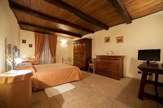 Classic Tek Büyük Yataklı Oda