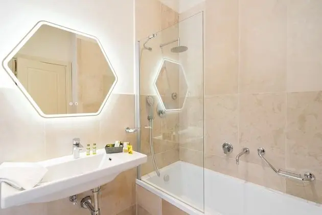 Deluxe Oda, Balkon, Deniz Manzaralı