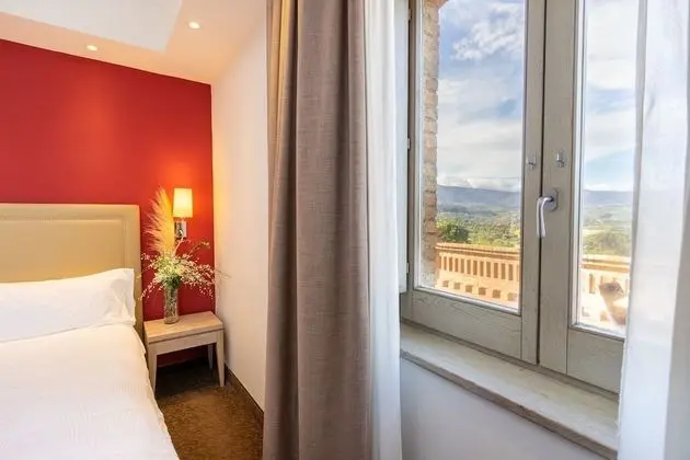 Basic Süit, Bahçe Manzaralı