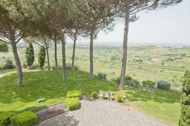 Superior Tek Büyük Yataklı Oda, Bahçe Manzaralı