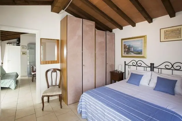 Apart Daire, Havuz Manzaralı