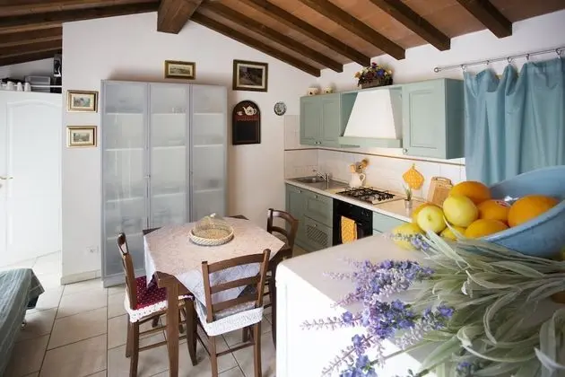 Apart Daire, Havuz Manzaralı