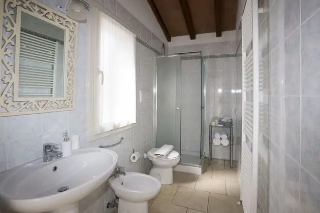 Apart Daire, Havuz Manzaralı