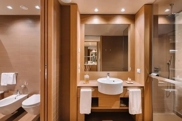 Deluxe Tek Büyük veya İki Ayrı Yataklı Oda