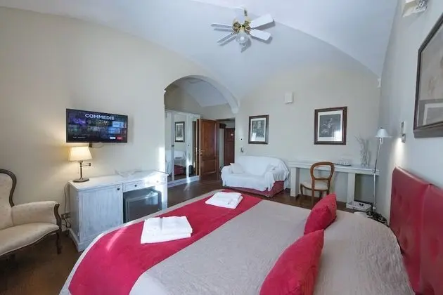 Superior Tek Büyük veya İki Ayrı Yataklı Oda, Özel Banyo, Kule (Villa Dini 112)