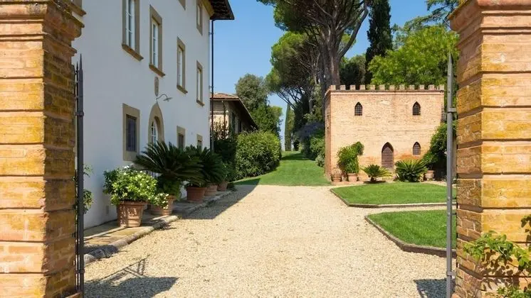 Villa