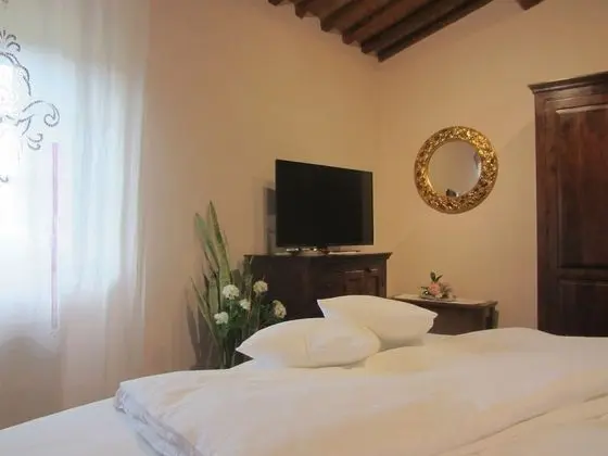 Classic Tek Büyük Yataklı Oda