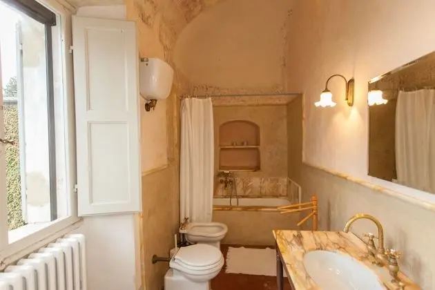 Classic Tek Büyük veya İki Ayrı Yataklı Oda, 1 Yatak Odası, Küvet, Park Manzaralı (Villa 2)