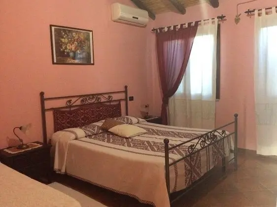 Classic Tek Büyük veya İki Ayrı Yataklı Oda