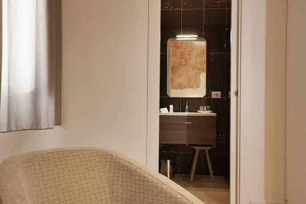 Standard Tek Büyük veya İki Ayrı Yataklı Oda, Bahçe Manzaralı