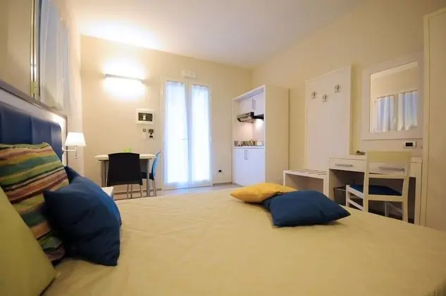 Superior Apart Daire, Bahçe Manzaralı